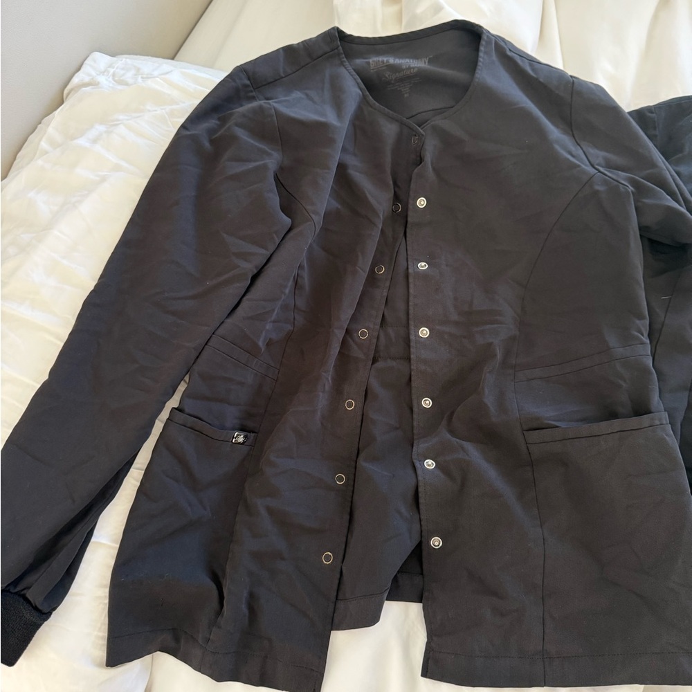 Grey's Anatomy Black Lightweight Jacket and scrub set